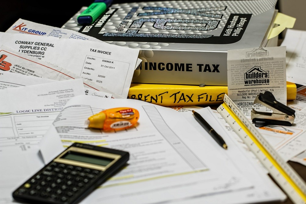 Daňové a účetní aktuality, včetně novely DPH ON-LINE